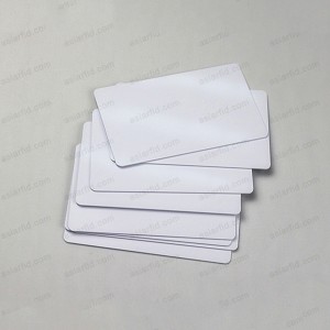 13.56MHz NTAG213 en blanco PVC NFC tarjetas blanco - Tarjetas RFID en blanco